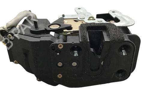 Rear right lock KIA CERATO I Saloon (LD) 1.6 CRDi | BP19747180C99 