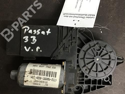 Used Right front window motor VW PASSAT B5 (3B2) 1.6 (101 hp) 5940317