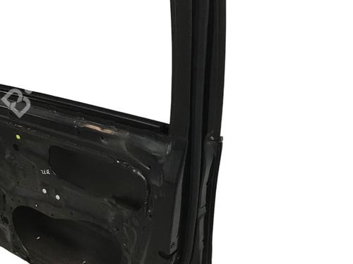 Right front door MITSUBISHI OUTLANDER II (CW_W) 2.0 DI-D (CW8W) | BP19537327C3 