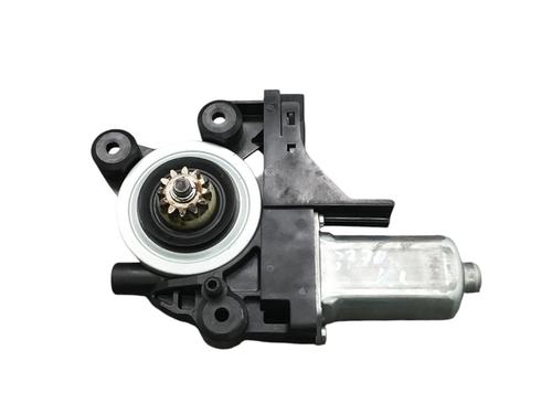 Fensterhebermotor vorne links für VOLVO V70 III (135) 1.6 DRIVe / D2 (114 hp) 28143078