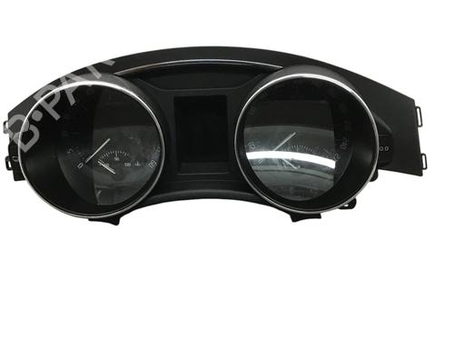 Used Instrument cluster SKODA SUPERB II (3T4) 2.0 TDI (140 hp) 28017808