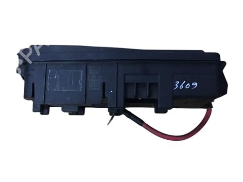 Fuse box OPEL SIGNUM Hatchback (Z03) 2.2 direct (F48) | BP23220495E1 