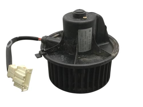 Used Heater blower motor VW CALIFORNIA T4 Camper (7DJ, 7DK, 70J) 1.9 TD (68 hp) 24318328
