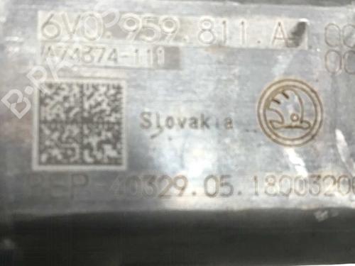 Left rear window motor SKODA FABIA III Estate (NJ5) 1.0 TSI | BP13519558E23 