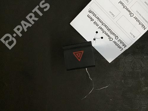 Used Warning switch VW POLO V (6R1, 6C1) 1.2 TSI (90 hp) 6473535