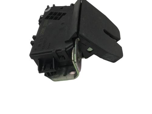 Tailgate lock OPEL ASTRA H Estate (A04) 1.9 CDTI 16V (L35) | BP16986624C101 
