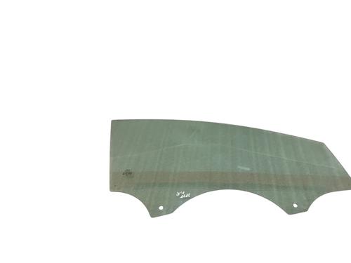 Used Front right door window Front right door window FORD FOCUS III Turnier 2.0 TDCi (140 hp) 32753036 32753036