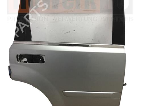 Used Right rear door NISSAN X-TRAIL I (T30) 2.2 dCi 4x4 (136 hp) 13952099