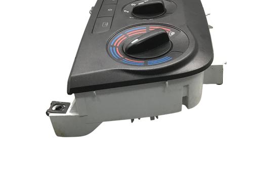Climate control FIAT GRANDE PUNTO (199_) 1.4 (199AXB11, 199AXB1A, 199BXB1A, 199AXL1A) | BP24986300I5 