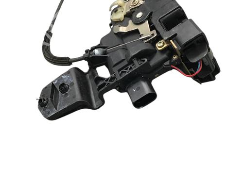 Front right lock VW PASSAT B5 (3B2) 1.8 | BP20665616C97 