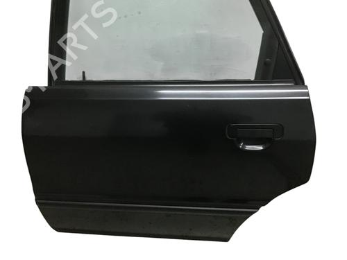 Porta trás esquerda AUDI 80 B4 Saloon (8C2) 2.0 (90 hp) 30749808