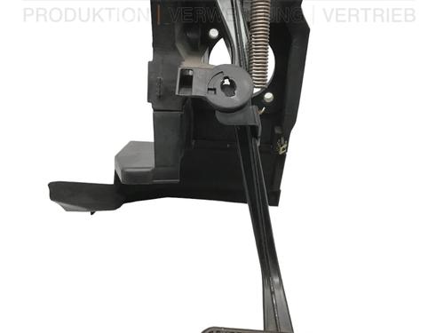 Pedal freno MERCEDES-BENZ C-CLASS (W203) C 270 CDI (203.016) (170 hp) 15835453