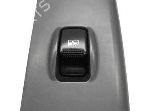 Right front window switch KIA CERATO I Saloon (LD) 1.6 CRDi | BP19779376I26 