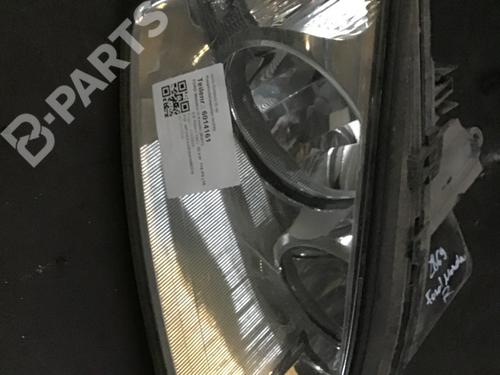 Used Right headlight FORD MONDEO III Turnier (BWY) 2.0 16V TDDi / TDCi (115 hp) 6473479