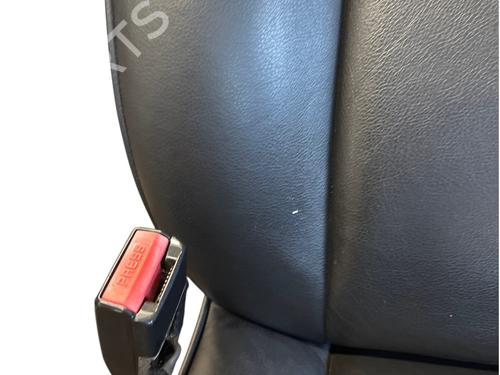 Left front seat PEUGEOT 607 (9D, 9U) 2.7 HDi 24V | BP38293966C15 - Image 2