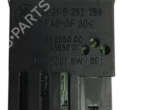 Switch BMW 5 (E39) 523 i | BP17211141I30 