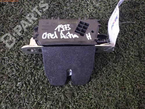Used Tailgate lock OPEL ASTRA H Estate (A04) 1.3 CDTI (L35) (90 hp) 5065516