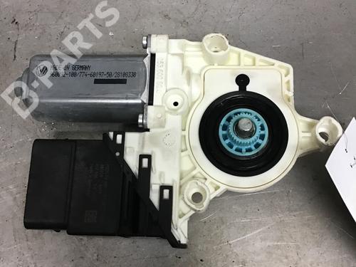 Rudehejsemotor bagstkærm højre VW GOLF V Variant (1K5) 1.9 TDI (105 hp) 9367222