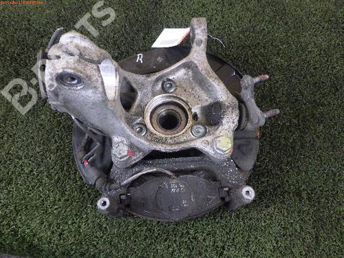 Used Right front steering knuckle VW TOURAN (5T1) 2.0 TDI (150 hp) 5065690