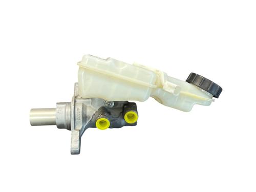 Used Brake master cylinder Brake master cylinder FORD FOCUS III 1.0 EcoBoost (125 hp) 36570587 36570587