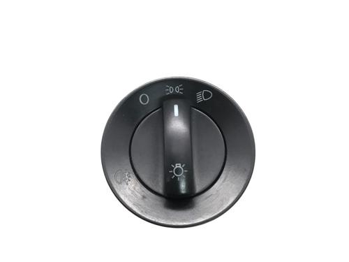 Used Headlight switch VW POLO (9N_, 9A_) 1.2 12V (64 hp) 26221801