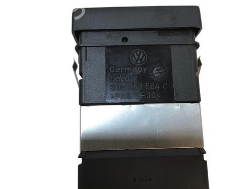 Switch VW PASSAT B5.5 Variant (3B6) 1.9 TDI | BP18108782I30 