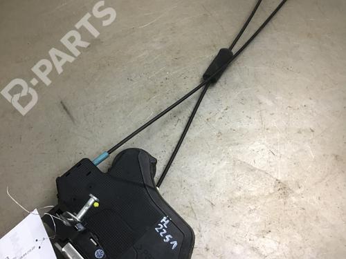 Used Rear left lock Rear left lock SUZUKI GRAND VITARA II (JT, TE, TD) 1.9 DDiS All-wheel Drive (JT419, TD44, JB419WD, JB419XD,... (129 hp) 10693319 10693319