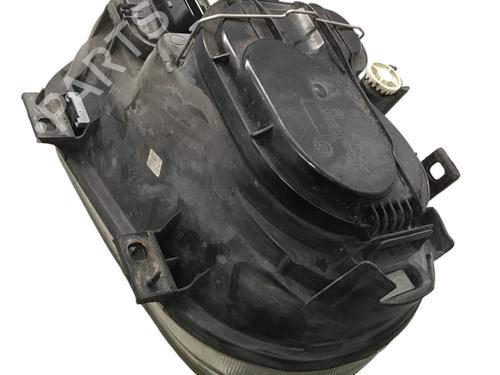 Right headlight VW GOLF IV (1J1) 1.6 | BP29591755C29 