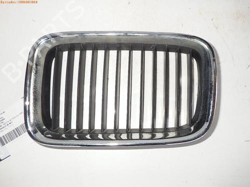 Used Grille BMW 3 (E36) 316 i (102 hp) 14696752