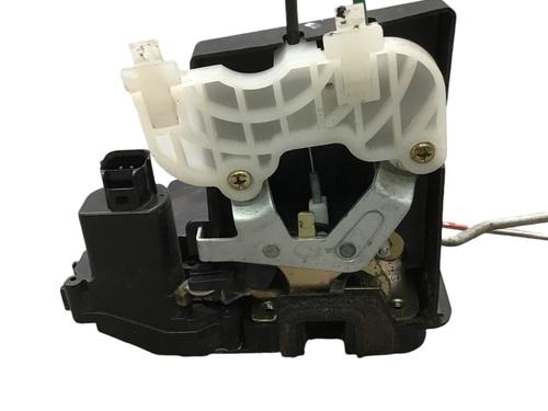 Front right lock KIA CERATO I Saloon (LD) 1.6 CRDi | BP19779381C97 