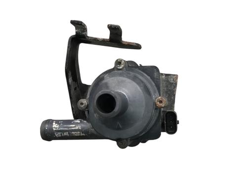Used Steering pump FORD FIESTA VI (CB1, CCN) 1.0 EcoBoost (100 hp) 27260892