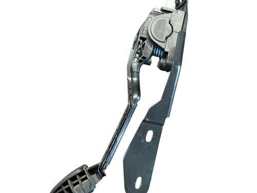 Pedal PEUGEOT 607 (9D, 9U) 2.7 HDi 24V | BP38155917I4 - Image 2