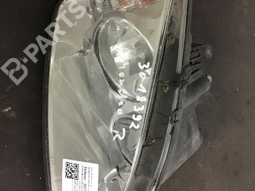 Used Right headlight FORD MONDEO III Turnier (BWY) 2.0 TDCi (130 hp) 5934855
