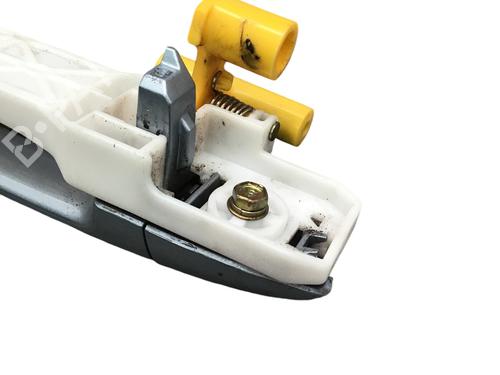 Rear right exterior door handle KIA CERATO I Saloon (LD) 1.6 CRDi | BP19747167C130 