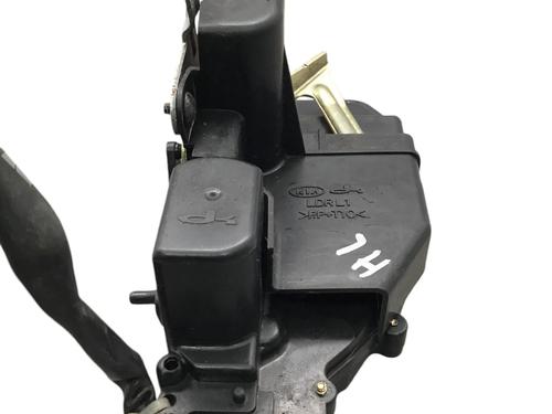 Rear left lock KIA CERATO I Saloon (LD) 1.6 CRDi | BP19747181C100 