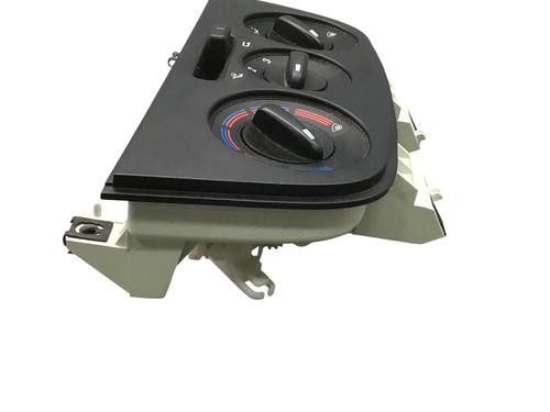 Climate control CITROËN C5 III Break (RW_) 2.0 i 16V (RWRFJC, RWRFJF) | BP29453980I5 