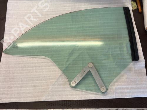 Used Rear right quarter glass Rear right quarter glass 37534836 37534836
