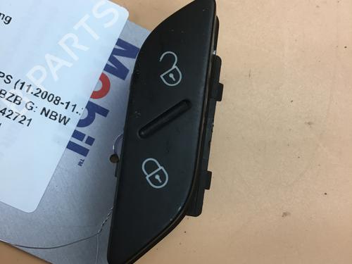 Used Switch VW GOLF VI (5K1) 1.2 TSI (105 hp) 12579204