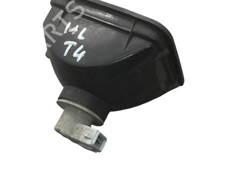 Rear fog light VW TRANSPORTER T4 Bus (70B, 70C, 7DB, 7DK, 70J, 70K, 7DC, 7DJ) 2.5 TDI | BP20295123C37 