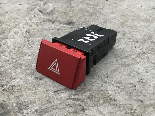 Used Warning switch HYUNDAI GETZ (TB) 1.3 (85 hp) 23391006