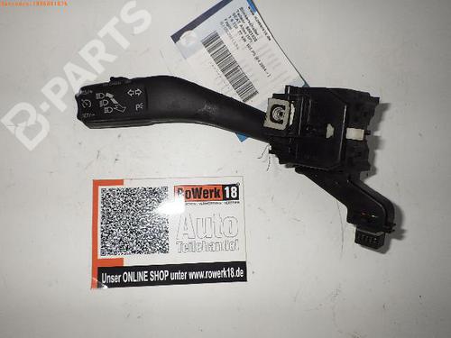 Used Steering column stalk SEAT ALTEA (5P1) 1.9 TDI (105 hp) 5062211