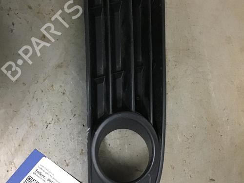 Used Grille VW POLO (9N_, 9A_) 1.4 16V (80 hp) 14698601