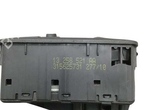 Left front window switch OPEL CORSA D (S07) 1.3 CDTI (L08, L68) | BP25489326I27 