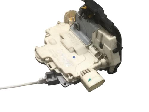 Front left lock AUDI A3 Sportback (8PA) 1.4 TFSI | BP22632571C98 