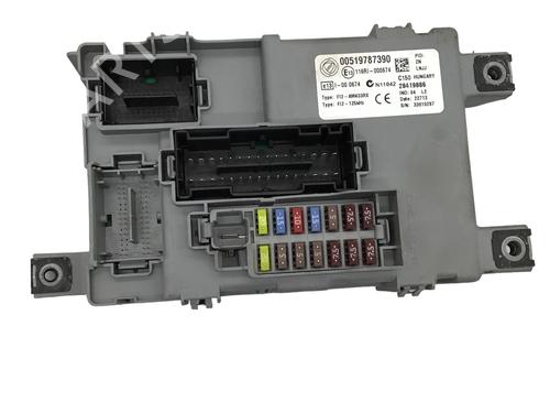 Used Fuse box FIAT 500 (312_) 1.2 (312AXA1A) (69 hp) 16854749