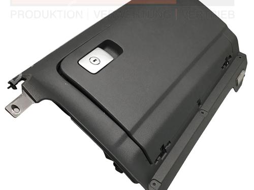 Used Glove box VW GOLF V (1K1) 1.4 16V (80 hp) 14991642