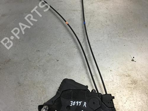 Høyre foran lås TOYOTA YARIS (_P9_) 1.3 VVT-i (SCP90_, SCP90R) (87 hp) 14698462
