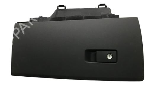 Used Glove box VOLVO V70 III (135) 1.6 DRIVe / D2 (114 hp) 28473847