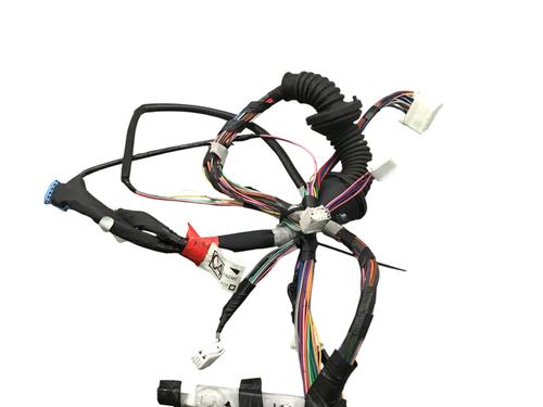Faisceau de câbles TOYOTA AURIS (_E15_) 1.4 (ZZE150_, ZZE150R) (97 hp) 30968819
