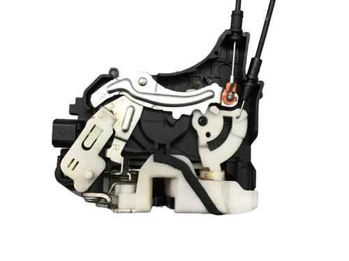 Rear right lock MITSUBISHI OUTLANDER II (CW_W) 2.0 DI-D (CW8W) | BP19254897C99 